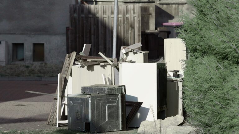 Entrümpelungsfirma in Alsdorf - Baesweiler - Entrümpelung - Haushaltsauflösung - Betriebsauflösung - Umzüge - Transporte - Entsorgungen