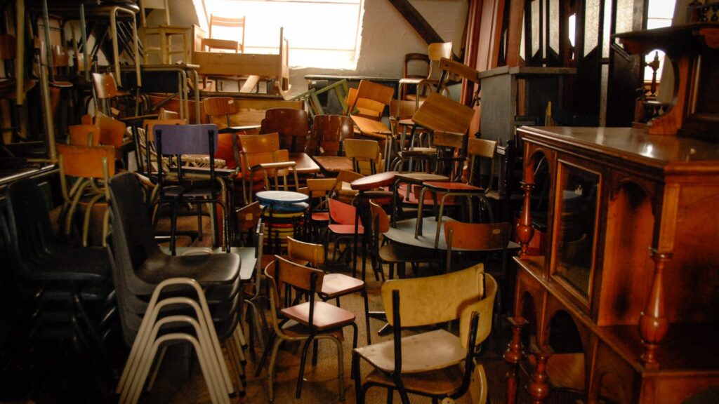 Kellerentrümpelung in Alsdorf - Baesweiler - Aix Entrümpelung - Entrümpelungsfirma - Transporte - Auflösungen